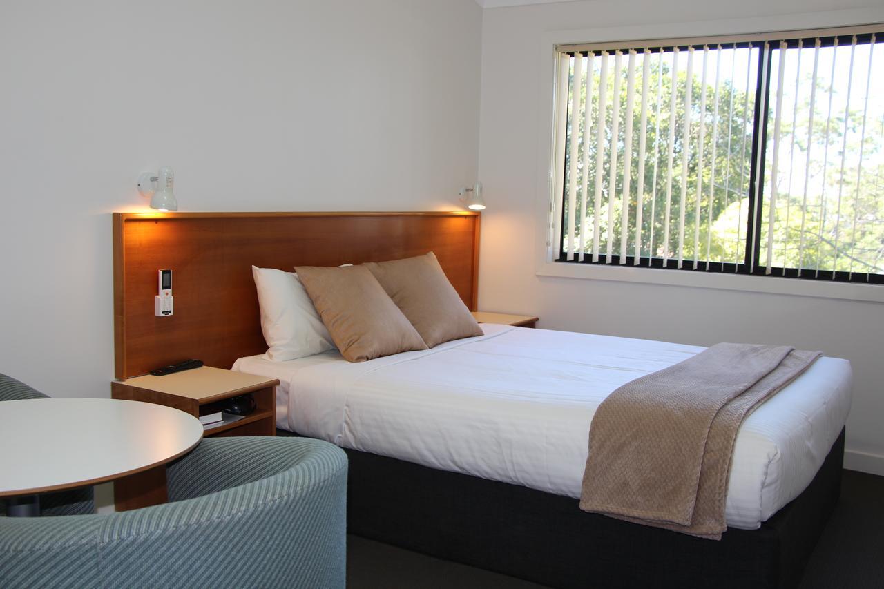 ספרינגווד The Pioneer Way Motel מראה חיצוני תמונה